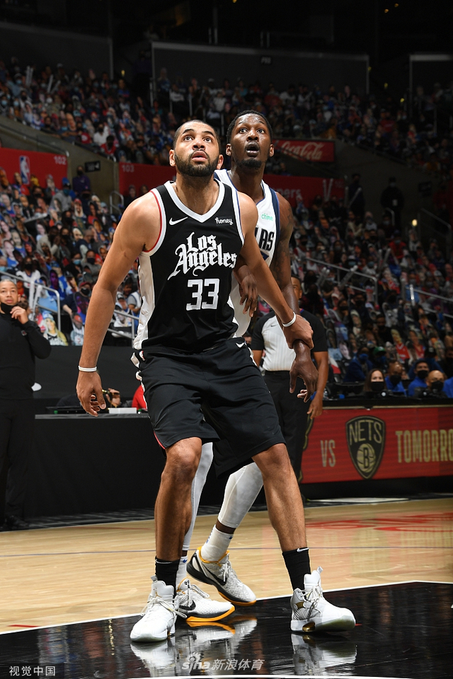 个赛季的竞 个赛季的竞